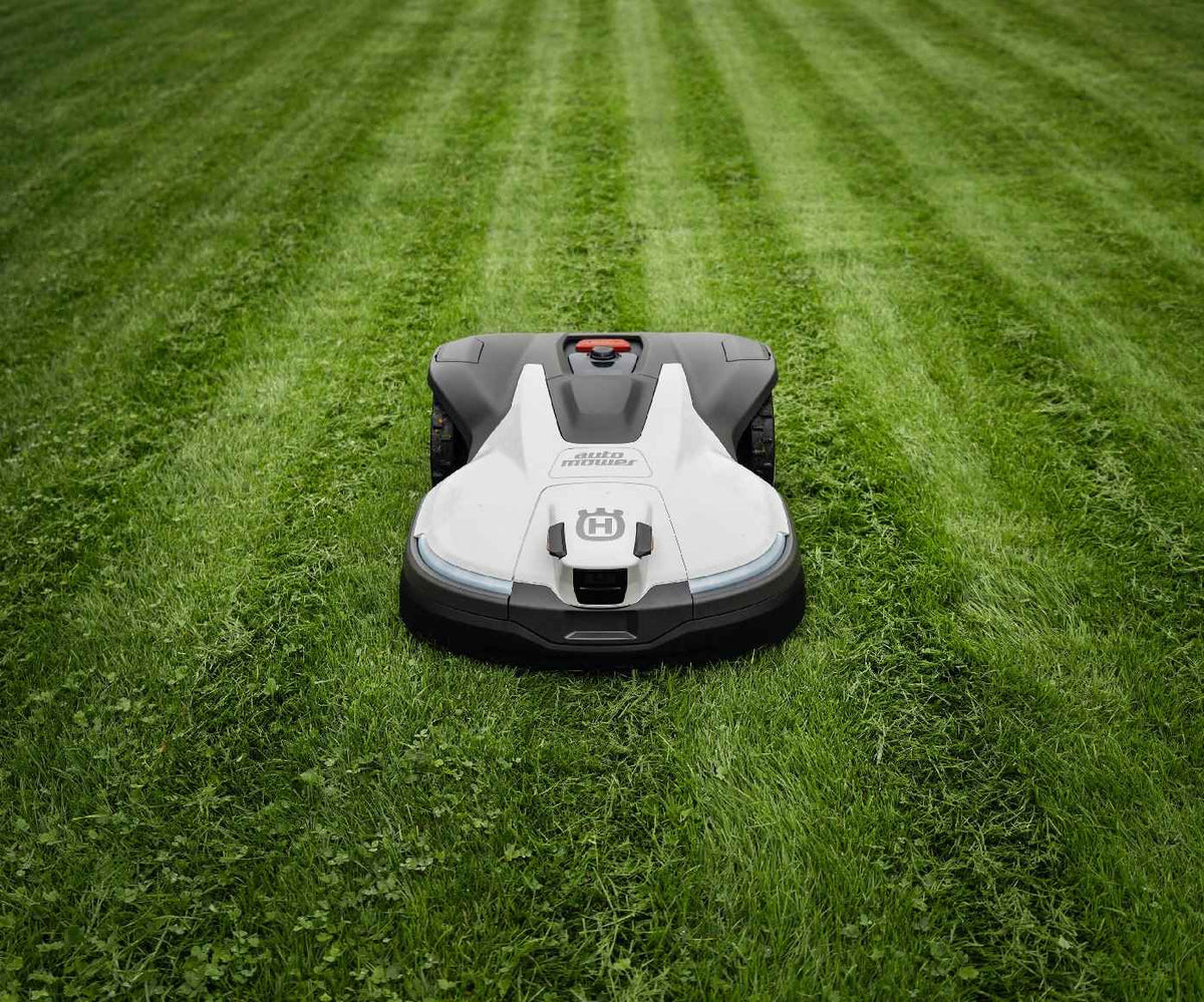 Husqvarna Automower 430V NERA mit Garage